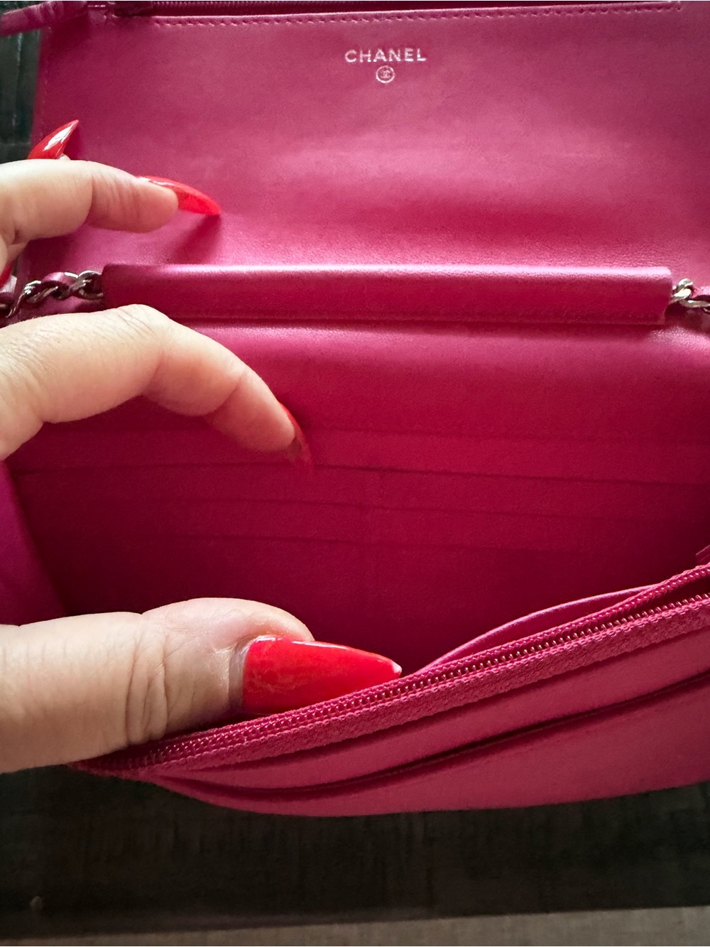 CHANEL Hot Pink Quilted Leather Crossbody Wallet on Chain immaculate - Picture 6 of 8